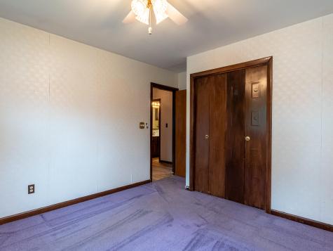 106 Broadview Avenue Auburn ME 04210