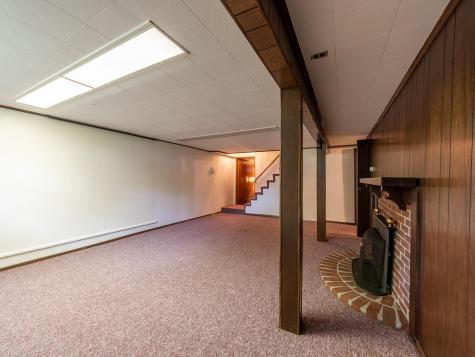 106 Broadview Avenue Auburn ME 04210