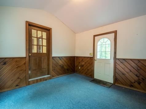 106 Broadview Avenue Auburn ME 04210
