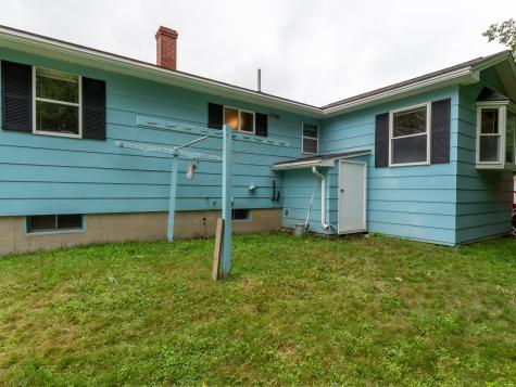 106 Broadview Avenue Auburn ME 04210