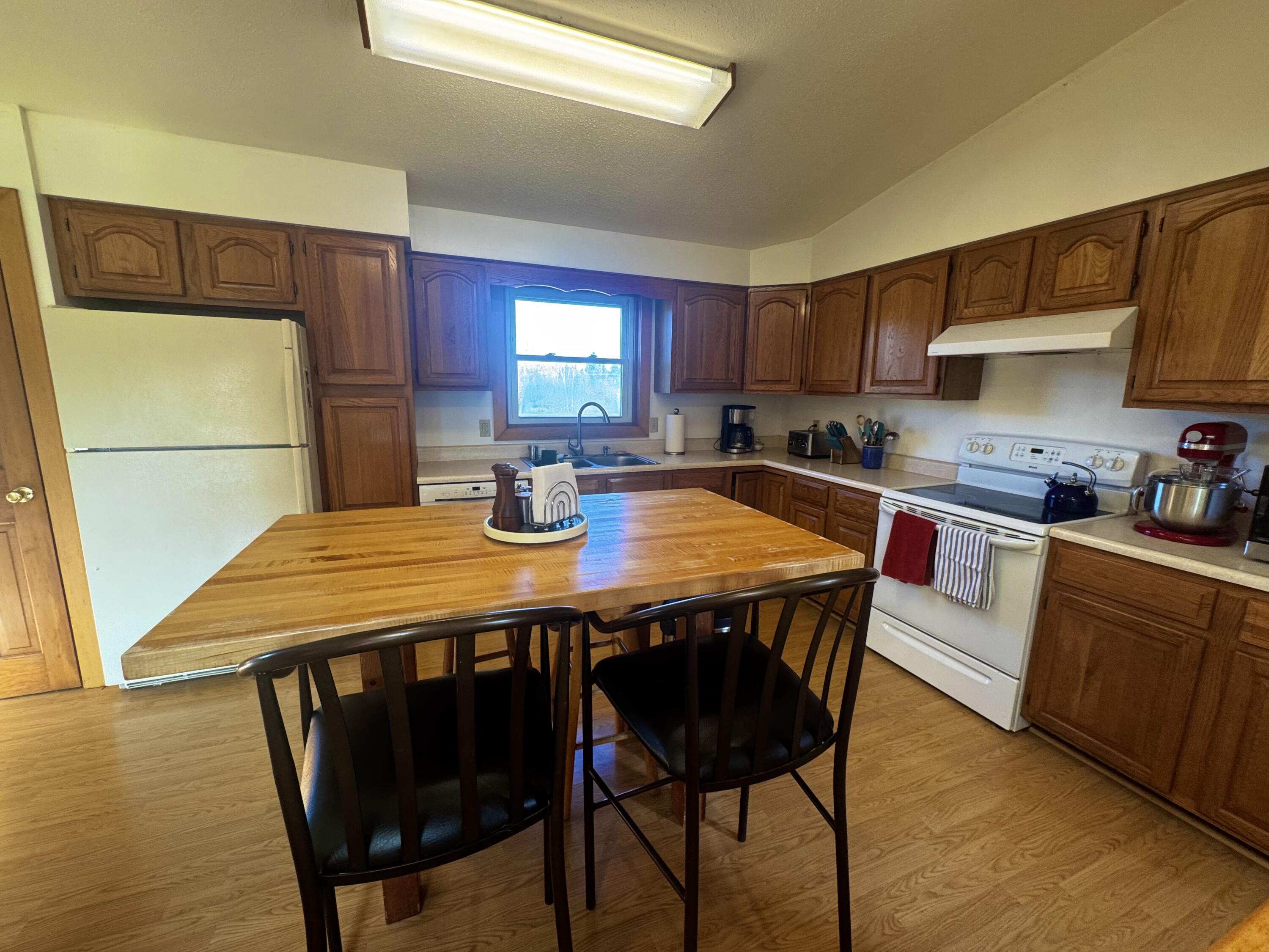 160 Lancaster Brook Road Glenburn ME 04401