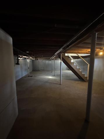 1087 Riverside Street Portland ME 04103