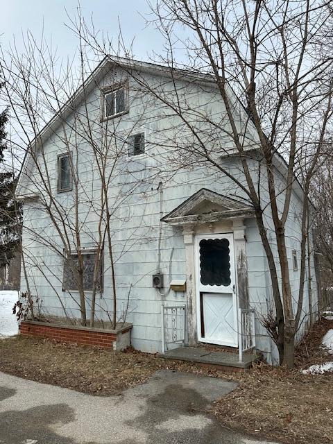 36 Hayes Street Old Town ME 04468
