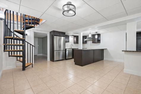 231 Parkway S Brewer ME 04412