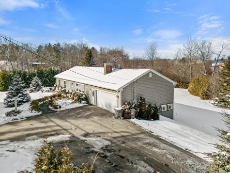 231 Parkway S Brewer ME 04412