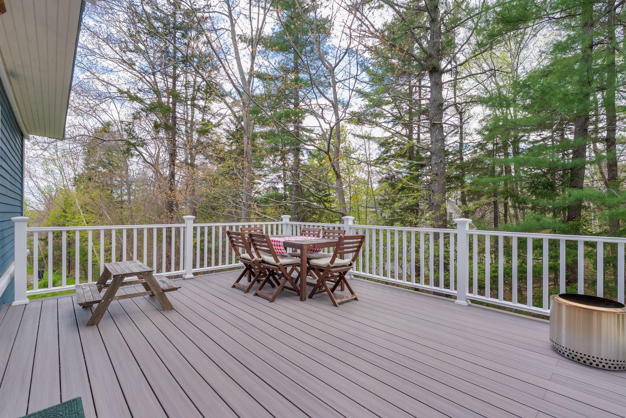 6 Leighton Farm Road Cape Elizabeth ME 04107