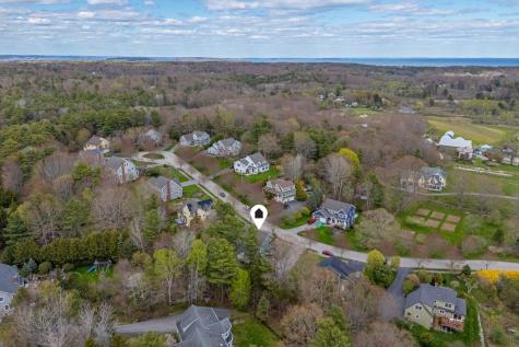6 Leighton Farm Road Cape Elizabeth ME 04107