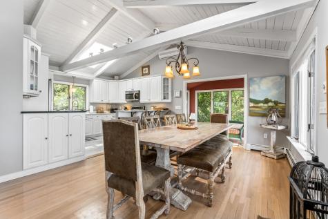 90 Bald Head Cliff Road York ME 03902