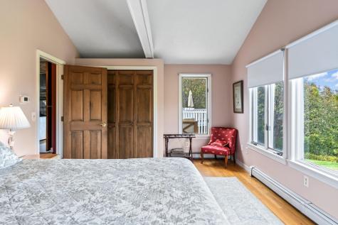 90 Bald Head Cliff Road York ME 03902