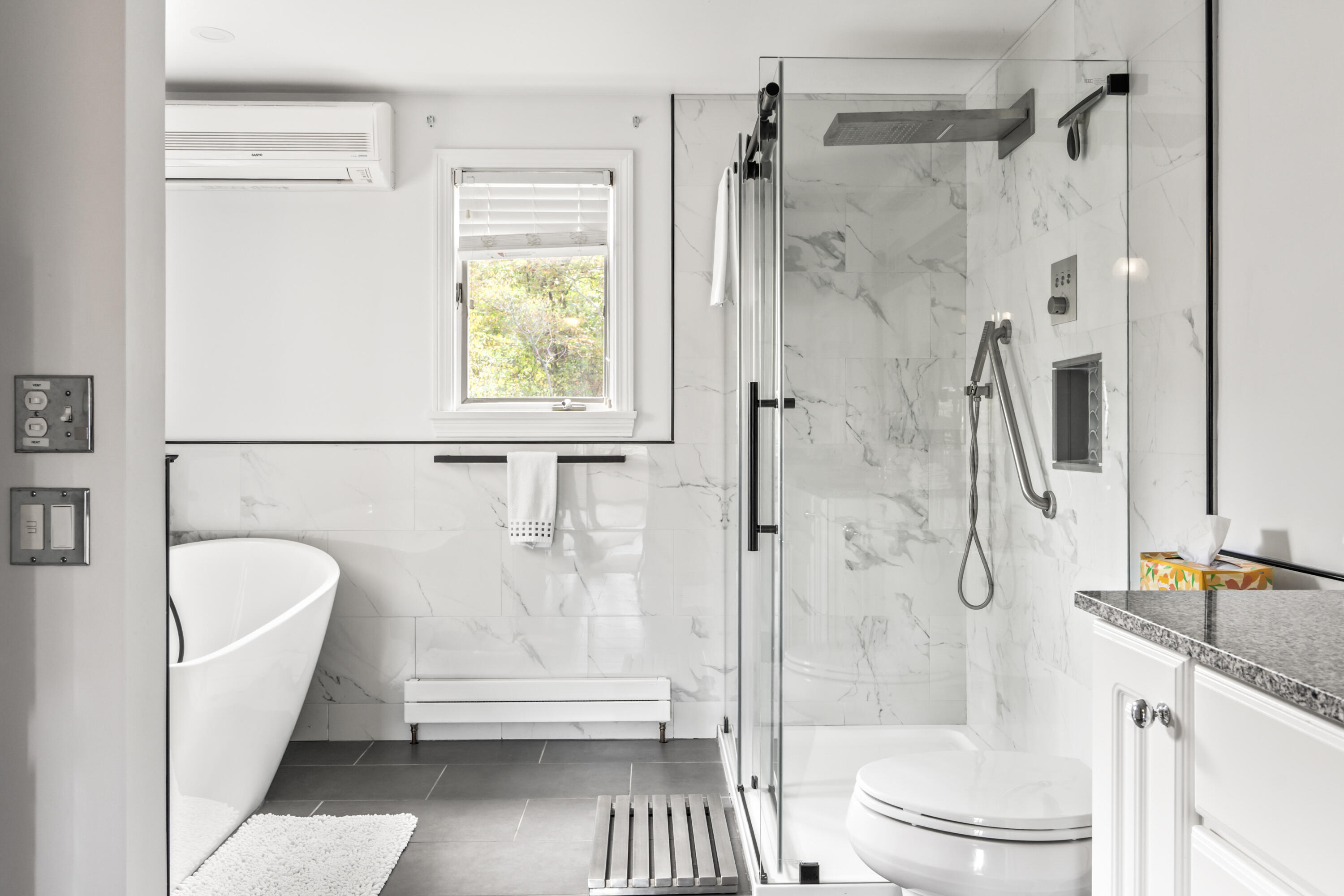 90 Bald Head Cliff Road York ME 03902