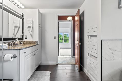 90 Bald Head Cliff Road York ME 03902