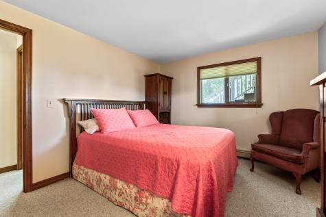 90 Bald Head Cliff Road York ME 03902