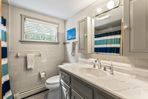 90 Bald Head Cliff Road York ME 03902