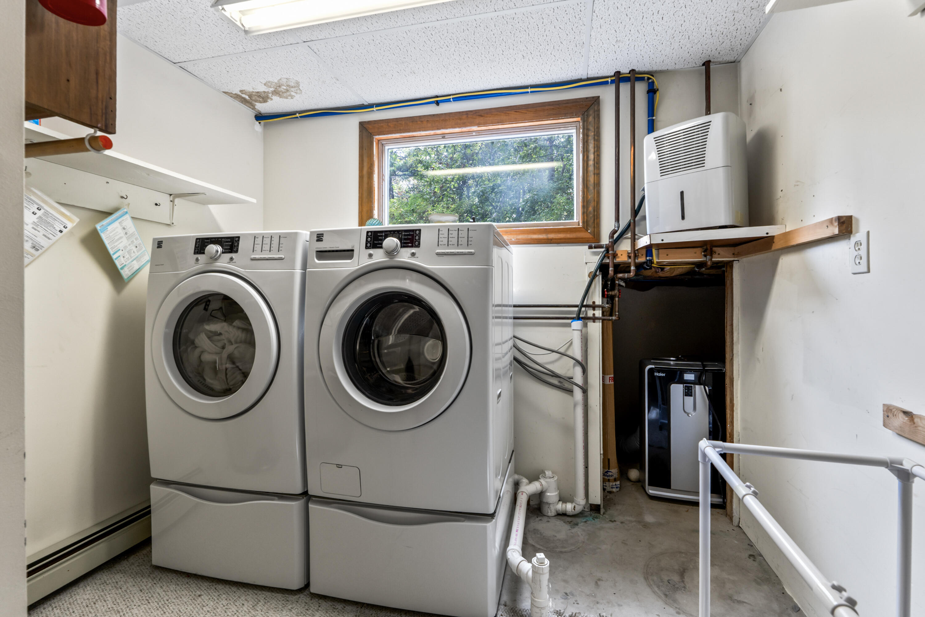 90 Bald Head Cliff Road York ME 03902