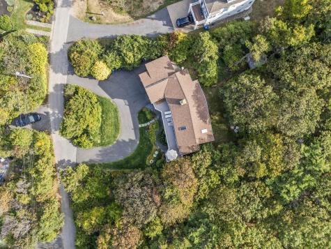 90 Bald Head Cliff Road York ME 03902