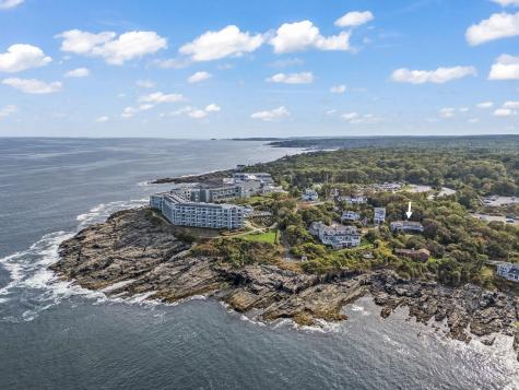 90 Bald Head Cliff Road York ME 03902