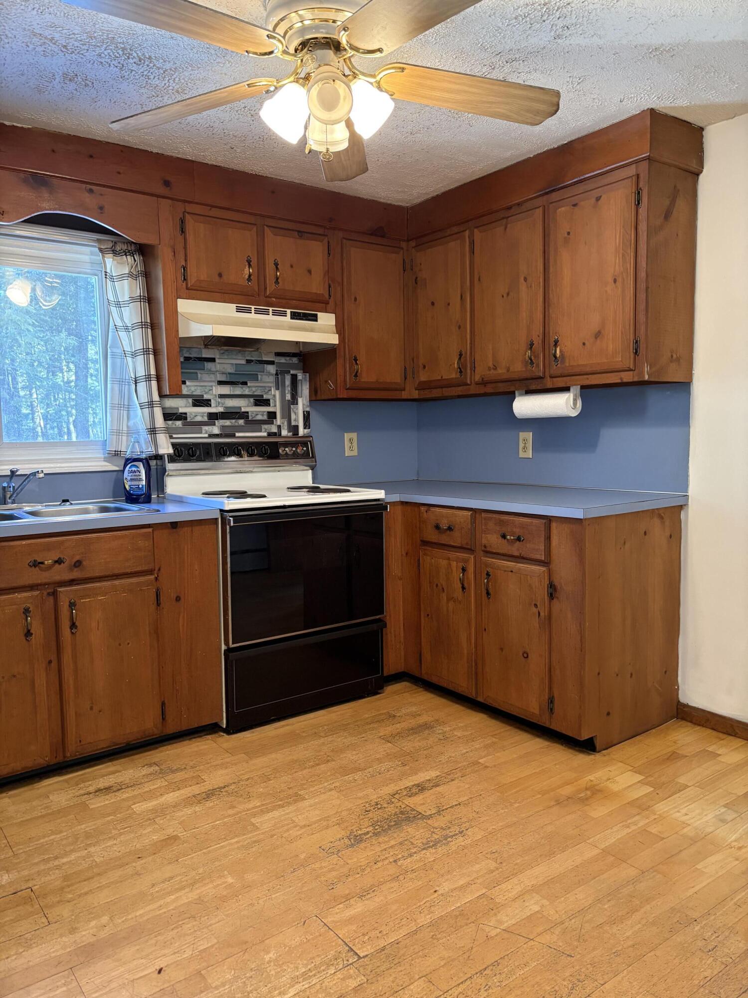 748 Parker Farm Road Buxton ME 04093