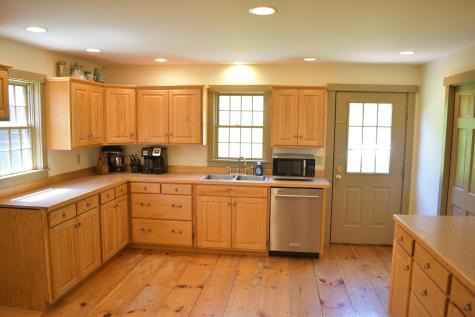 306 Campbell Road Leeds ME 04263