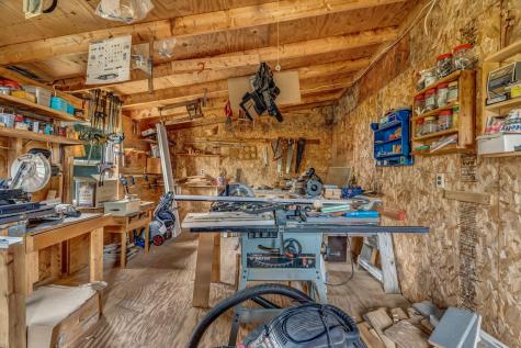 619 Main Road Eddington ME 04428