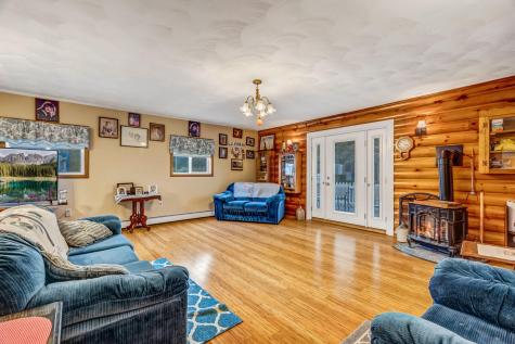 619 Main Road Eddington ME 04428