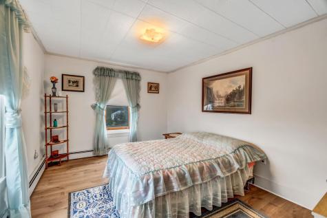 619 Main Road Eddington ME 04428