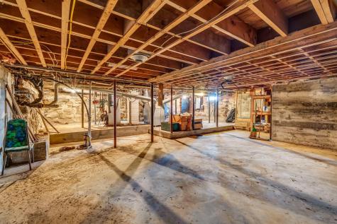 619 Main Road Eddington ME 04428