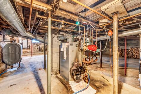 619 Main Road Eddington ME 04428