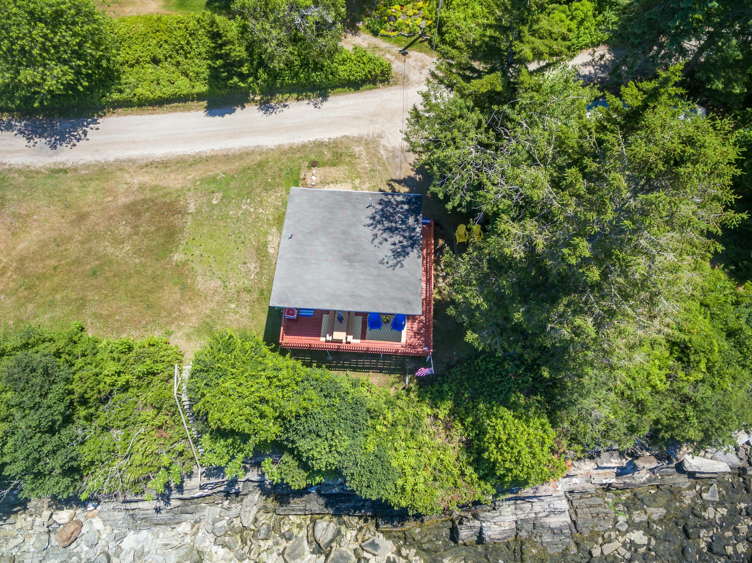 43 West Shore Road Harpswell ME 04003