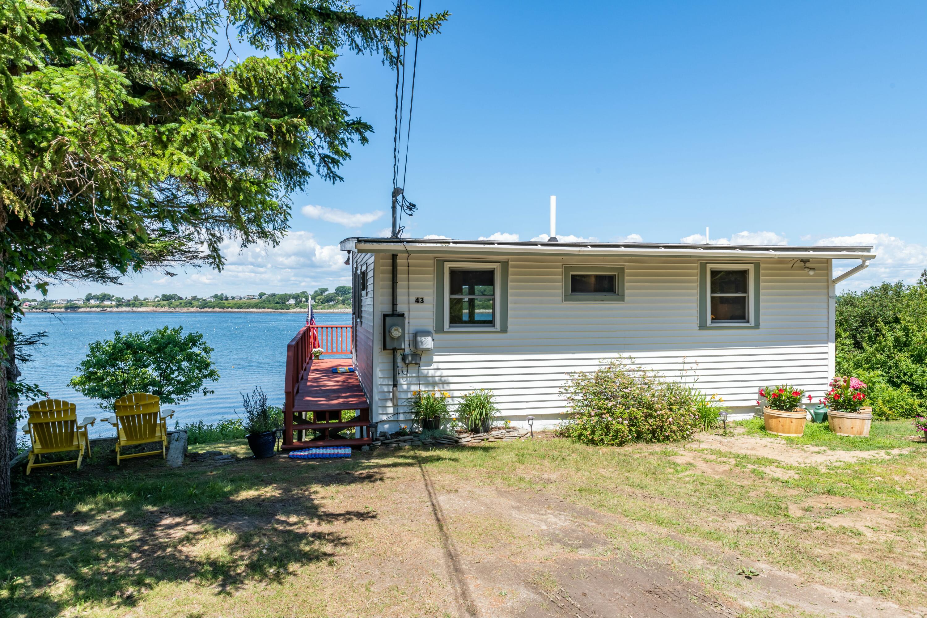 43 West Shore Road Harpswell ME 04003