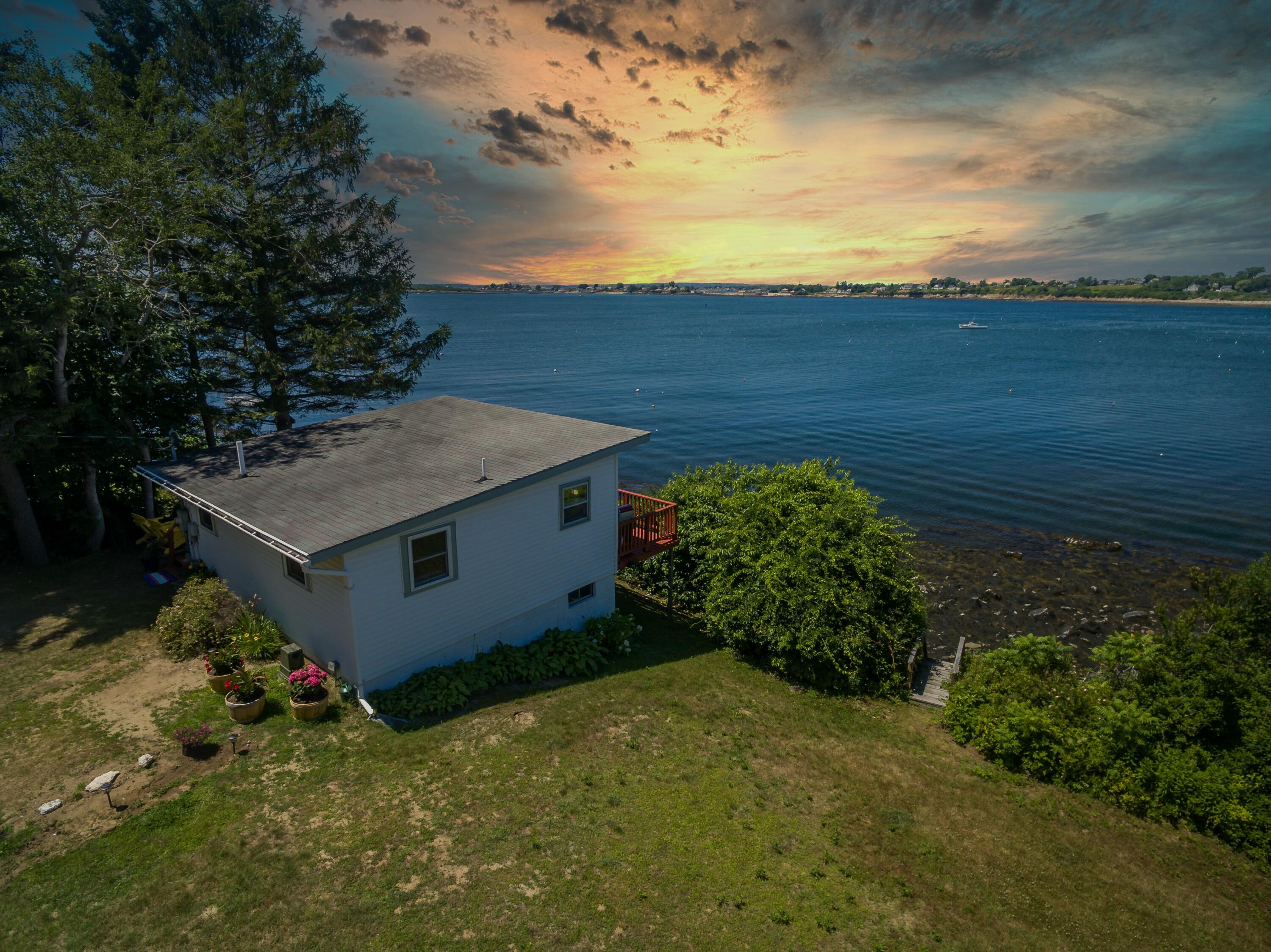 43 West Shore Road Harpswell ME 04003