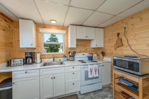 43 West Shore Road Harpswell ME 04003