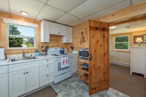 43 West Shore Road Harpswell ME 04003