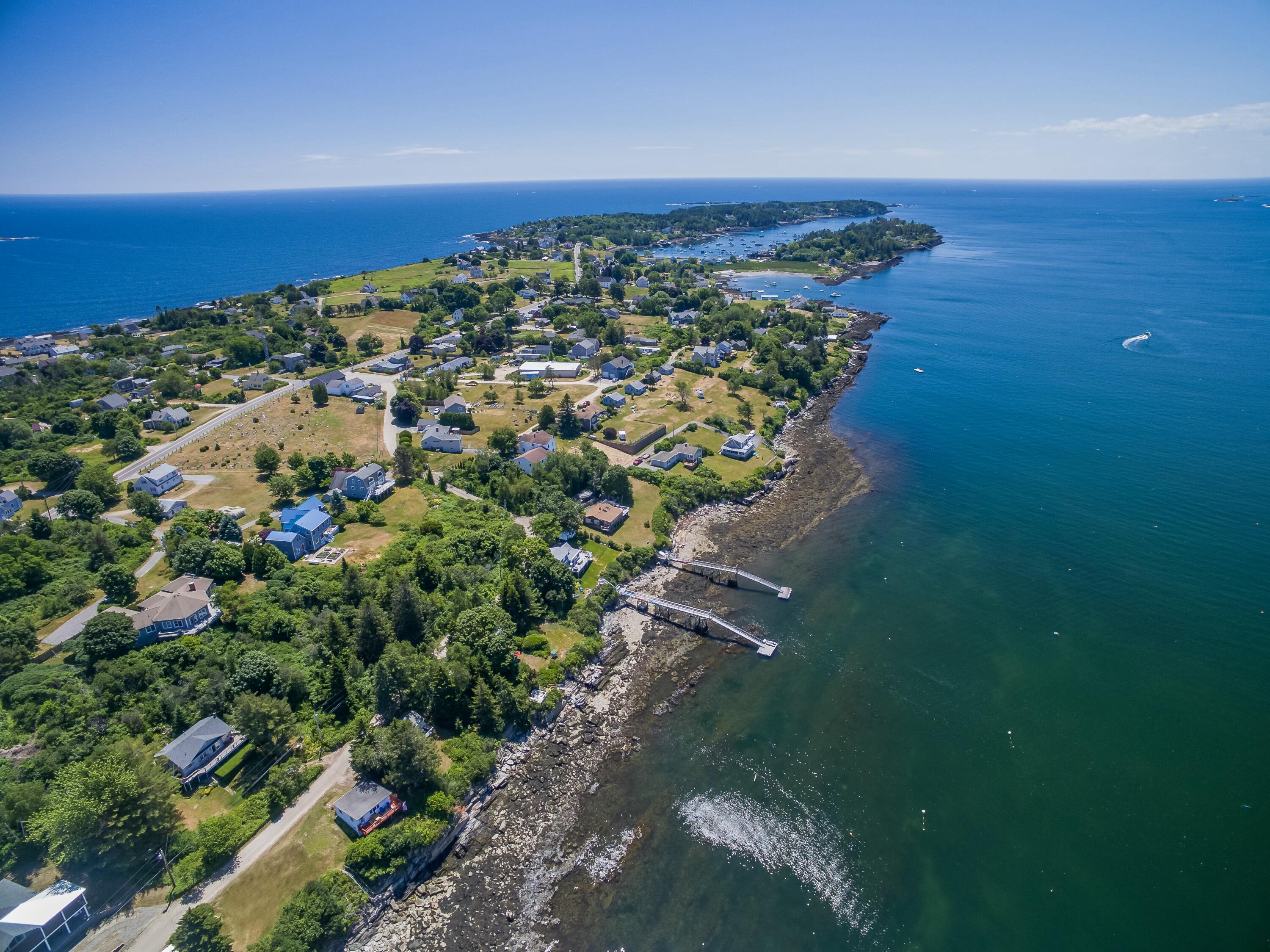 43 West Shore Road Harpswell ME 04003