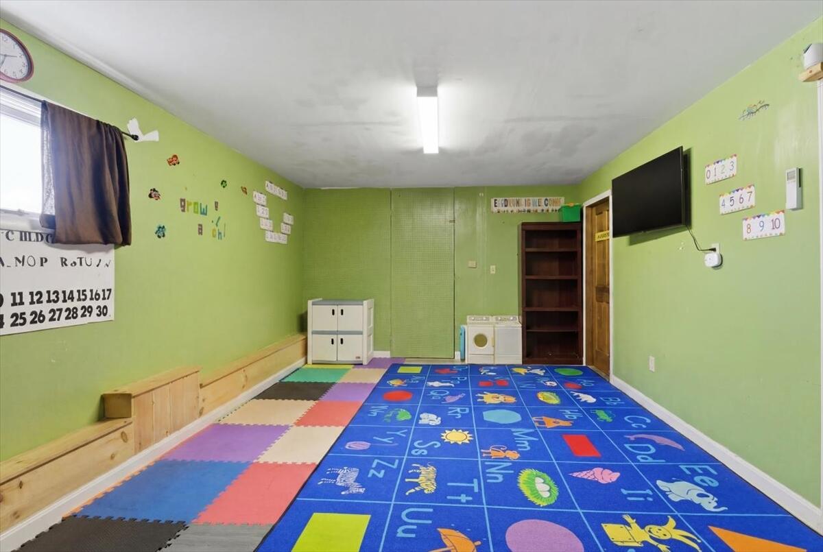 37 Stevens Street Lewiston ME 04240