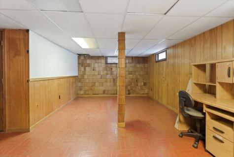37 Stevens Street Lewiston ME 04240
