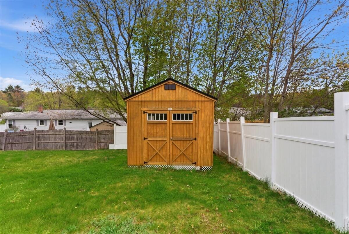 37 Stevens Street Lewiston ME 04240