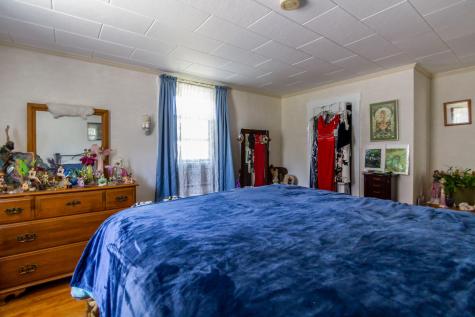 147 Eastern Avenue Augusta ME 04330