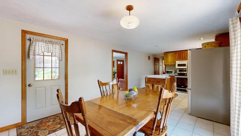 17 Orchard Circle Lewiston ME 04240