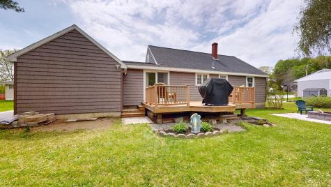 17 Orchard Circle Lewiston ME 04240