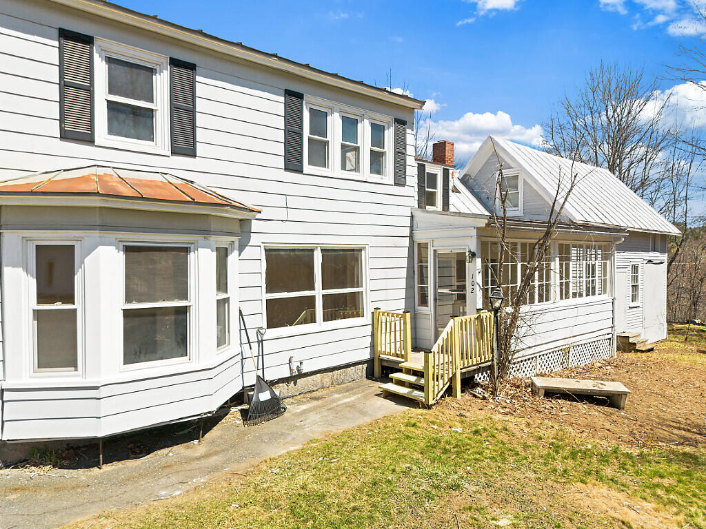 102 Main Street Skowhegan ME 04976