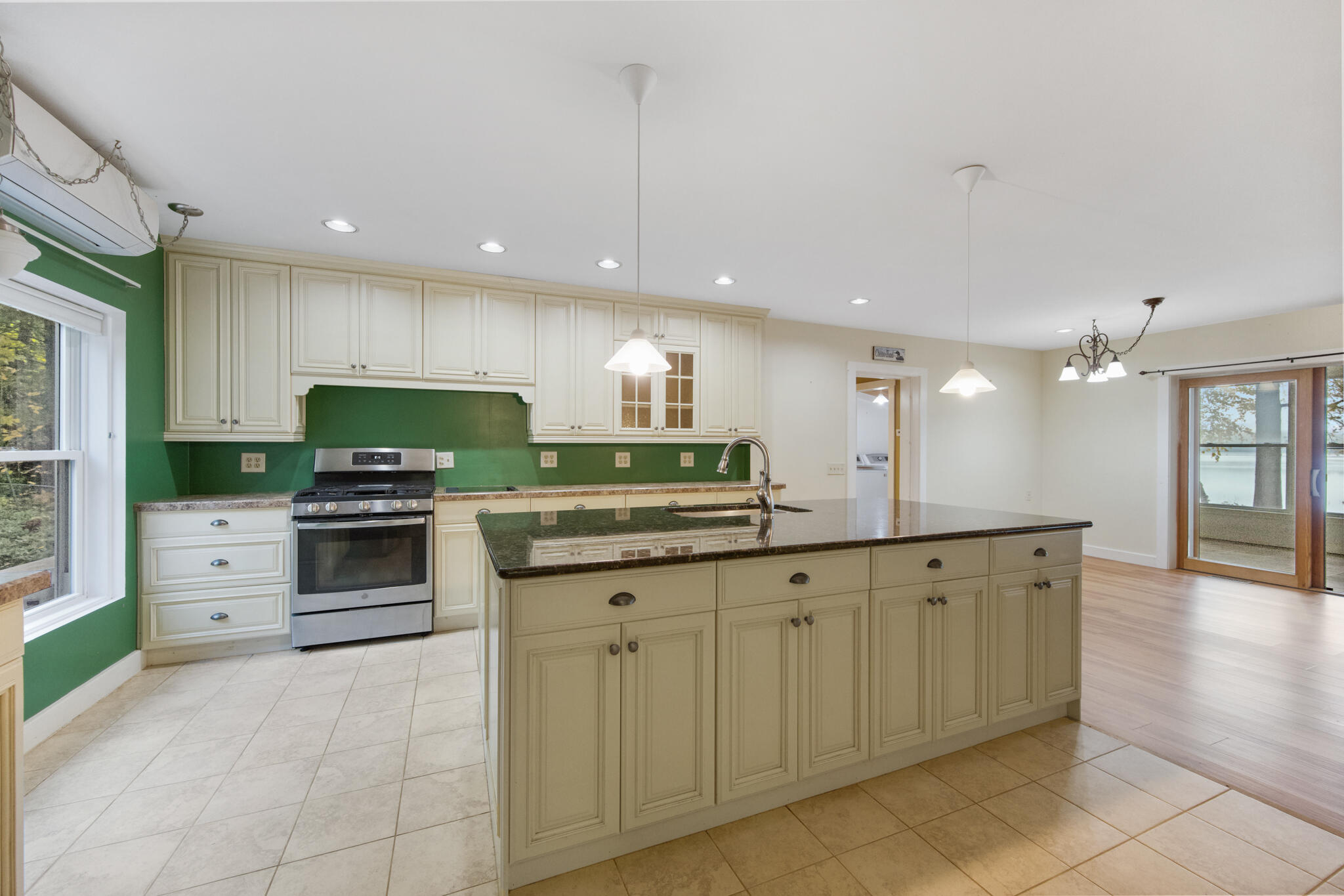 5 Mallard Lane Bradley ME 04411