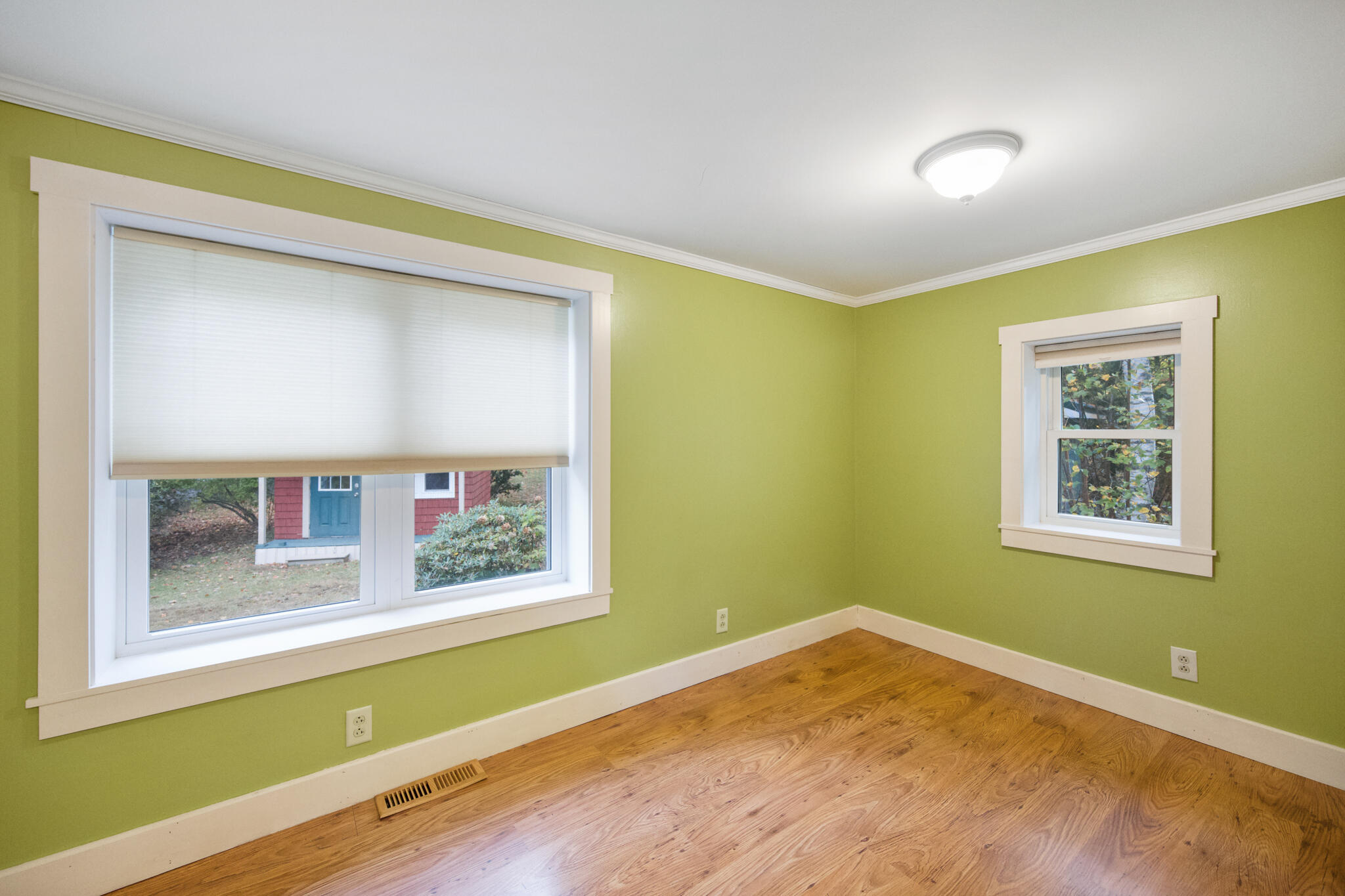 5 Mallard Lane Bradley ME 04411