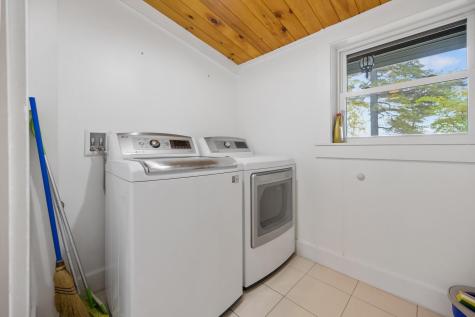 5 Mallard Lane Bradley ME 04411