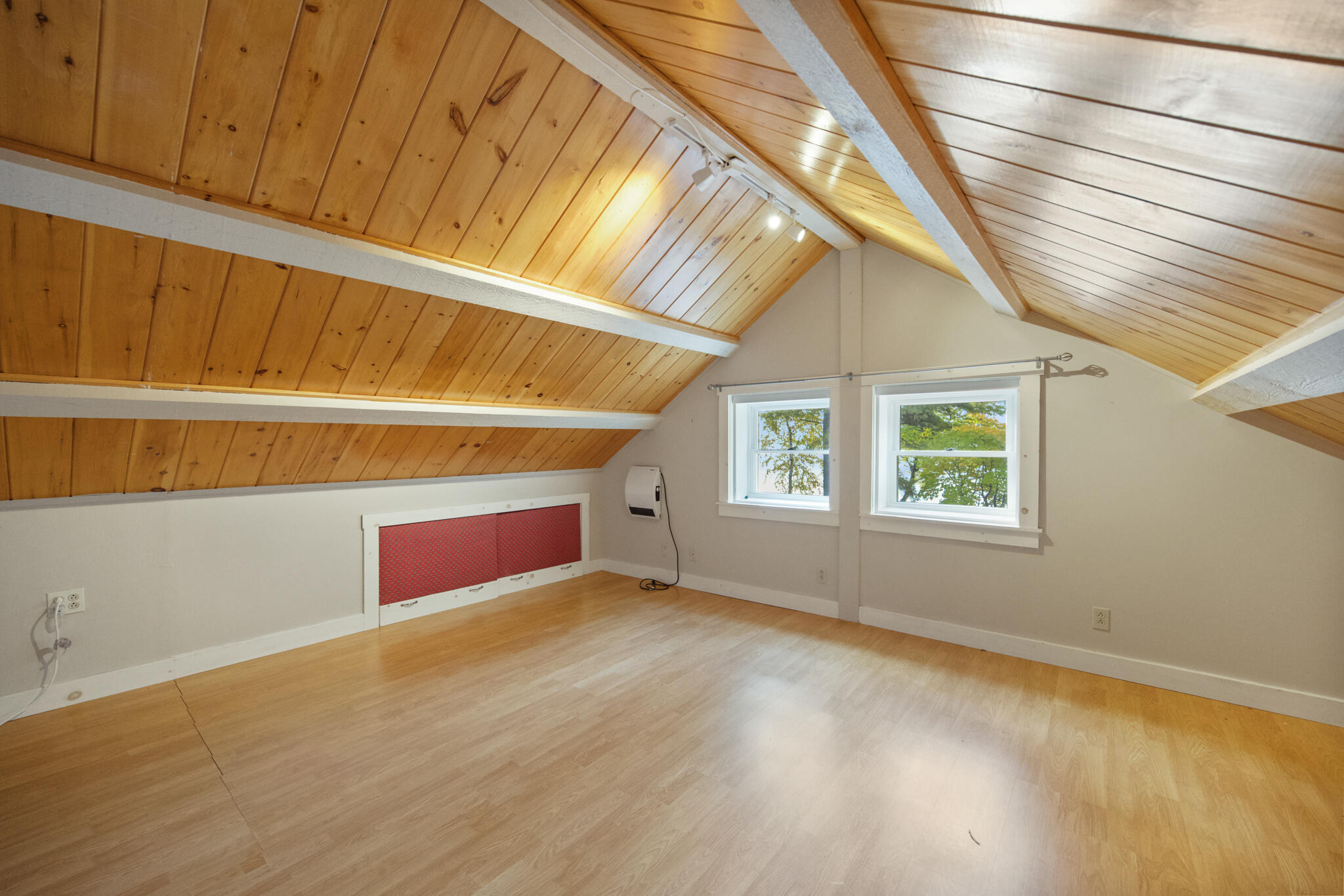 5 Mallard Lane Bradley ME 04411