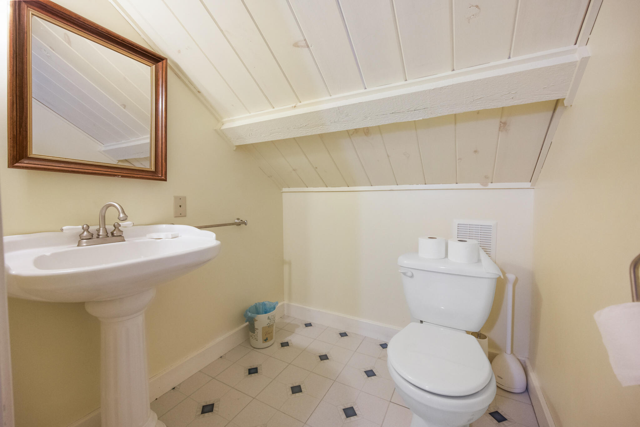 5 Mallard Lane Bradley ME 04411