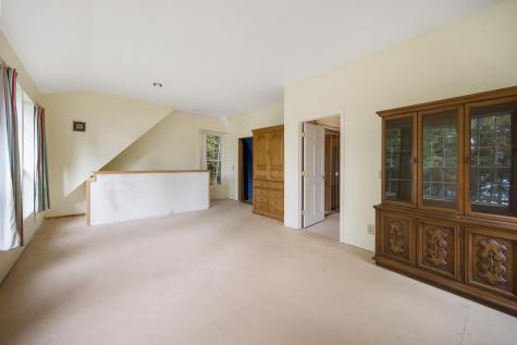 5 Mallard Lane Bradley ME 04411