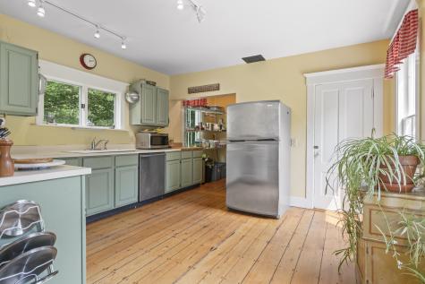 145 Pork Point Road Bowdoinham ME 04008