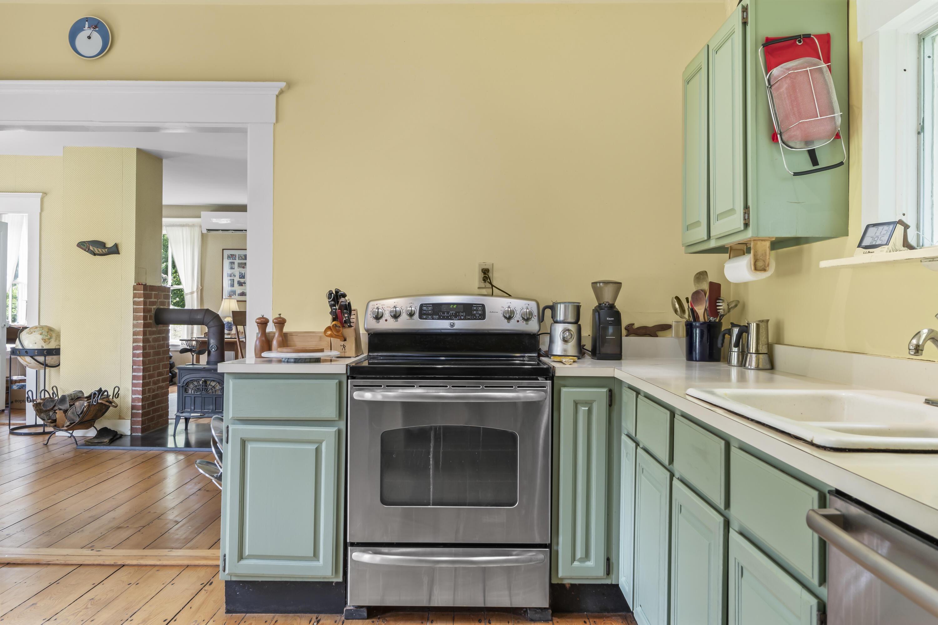 145 Pork Point Road Bowdoinham ME 04008