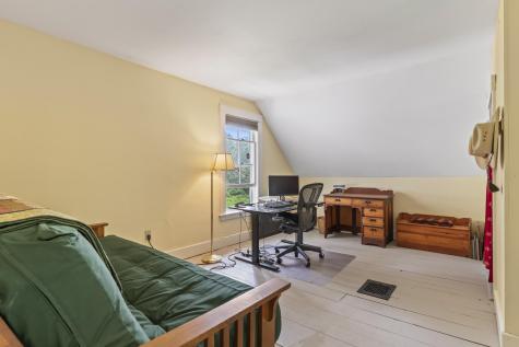 145 Pork Point Road Bowdoinham ME 04008