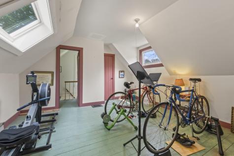 145 Pork Point Road Bowdoinham ME 04008